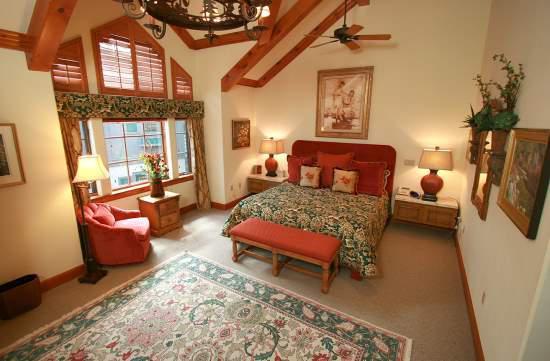 Pinehurst Townhome Luxury Rental In Beaver Creek - thumb 3