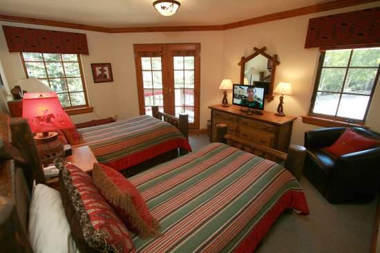 Pinehurst Townhome Luxury Rental In Beaver Creek - thumb 12