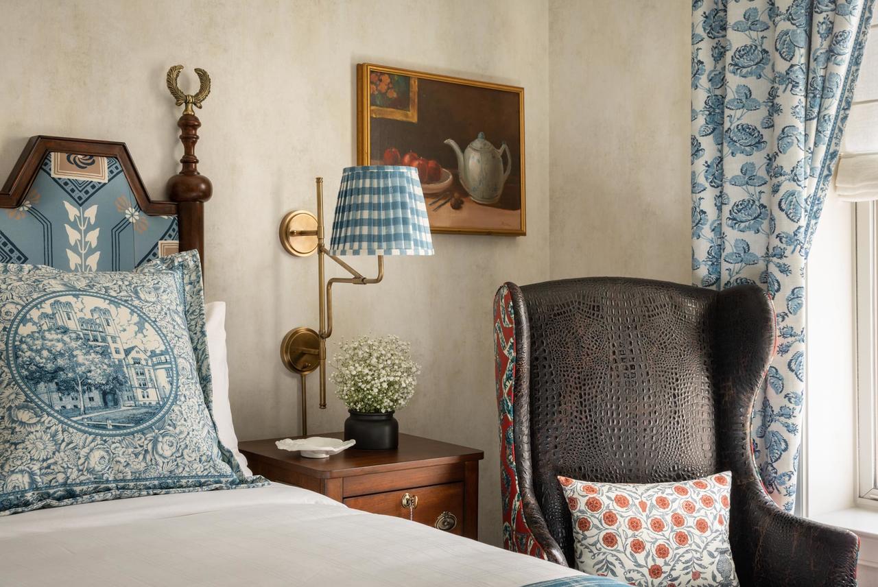 Graduate New Haven - thumb 30