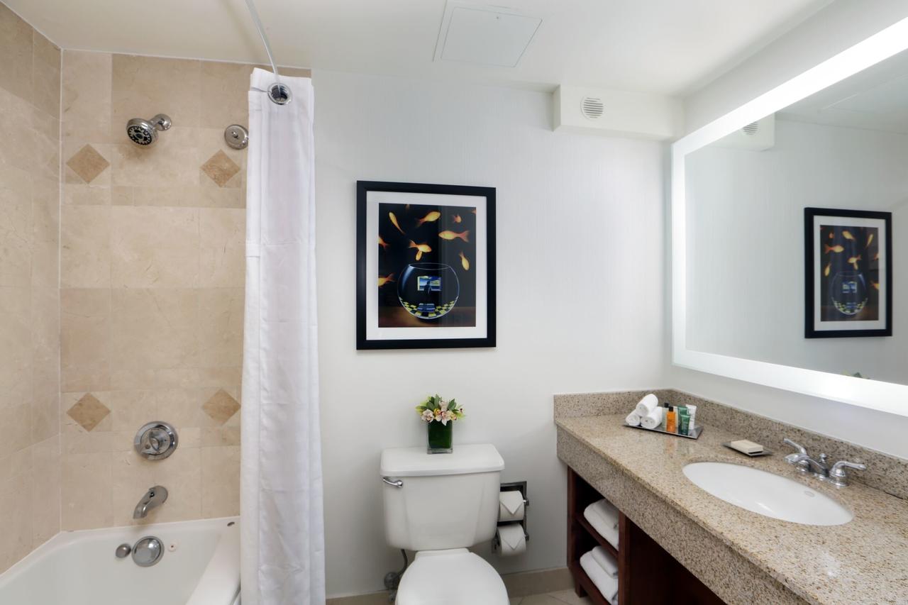 Hilton Mystic - thumb 30