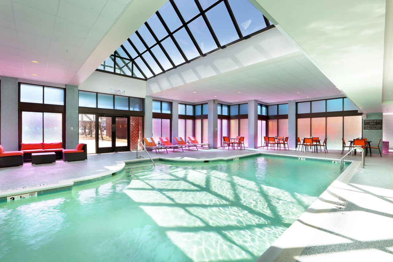 Hilton Mystic - thumb 2