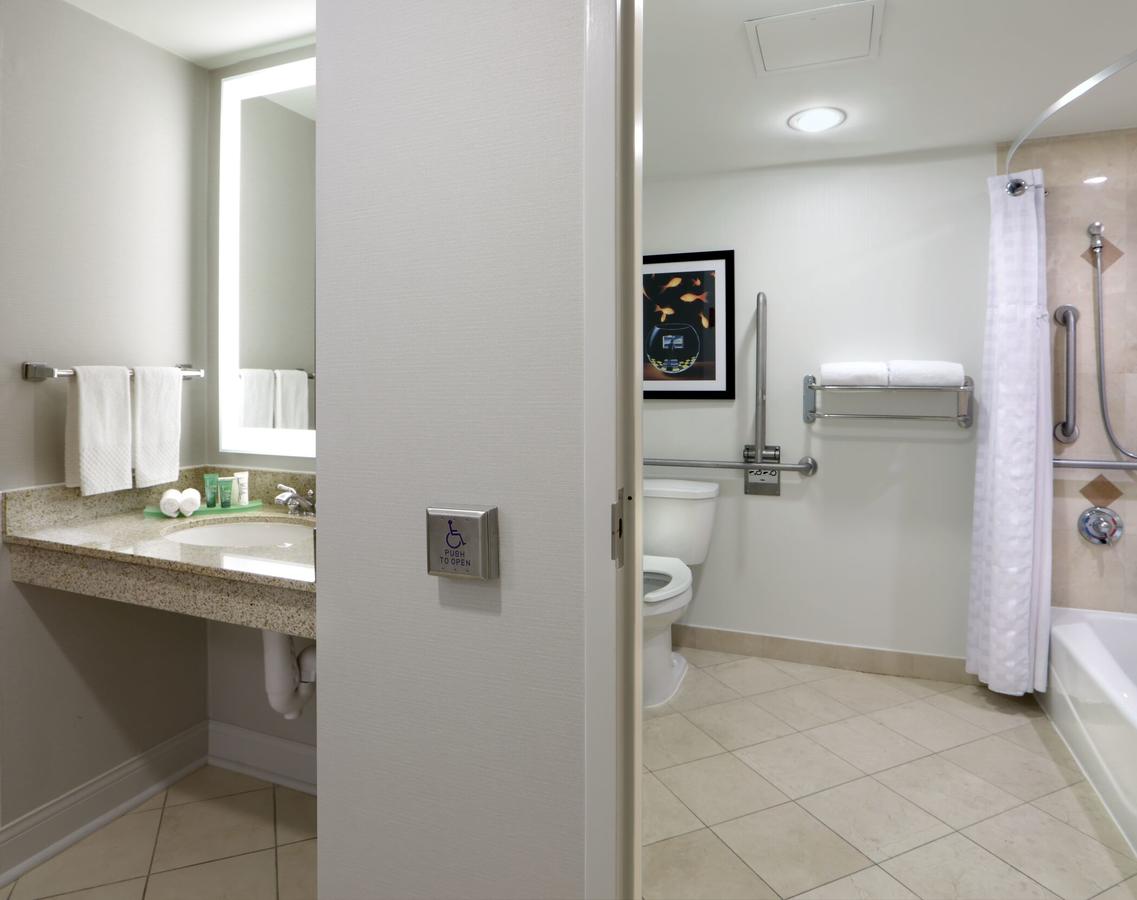 Hilton Mystic - thumb 24