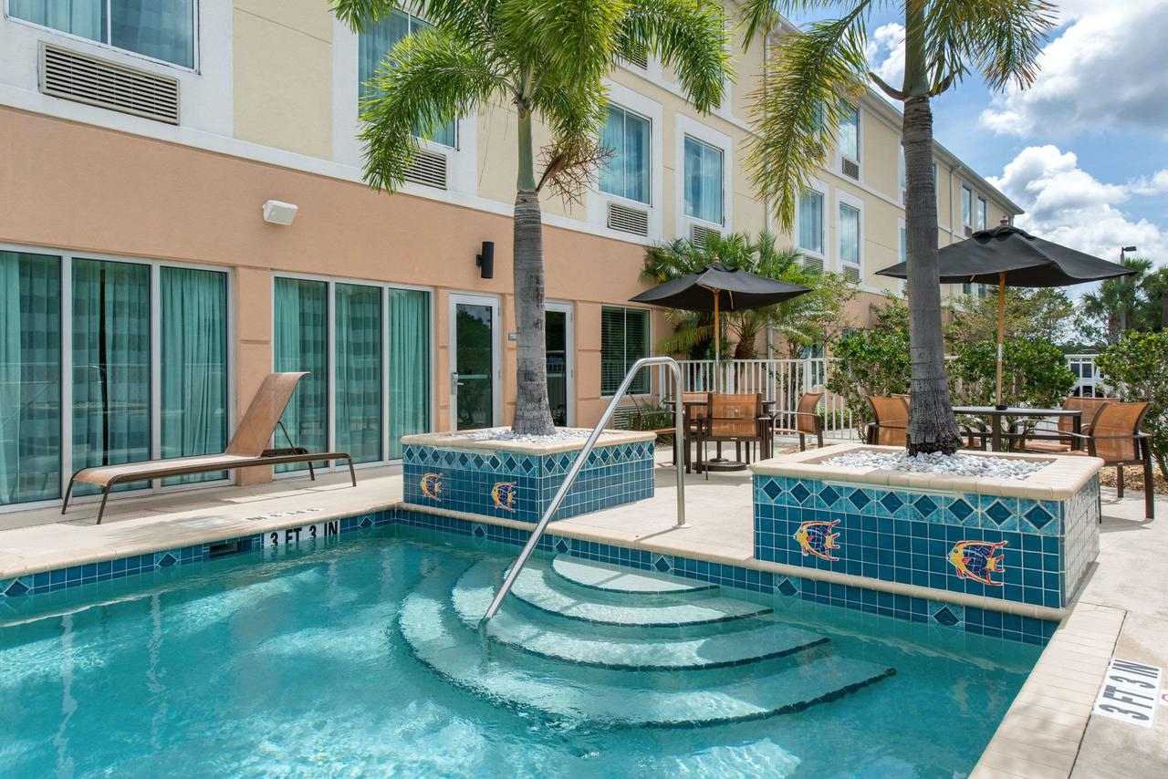 Sleep Inn & Suites Port Charlotte-Punta Gorda - thumb 18