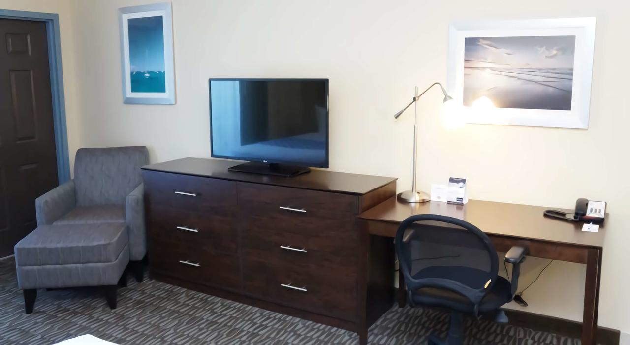 Best Western Naples Plaza Hotel - thumb 29