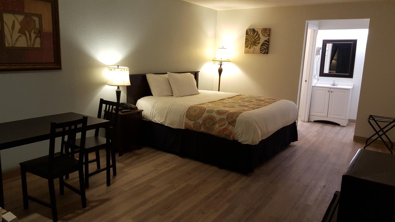 Tricove Inn & Suites - thumb 10