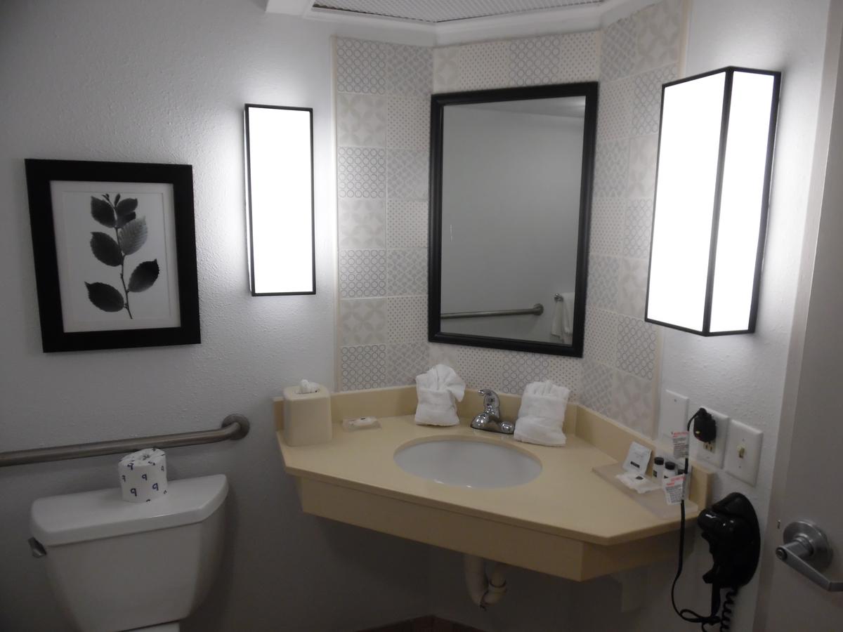 Country Inn & Suites By Radisson, Jacksonville I-95 South, FL - thumb 27