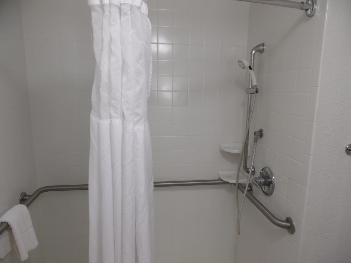 Country Inn & Suites By Radisson, Jacksonville I-95 South, FL - thumb 22