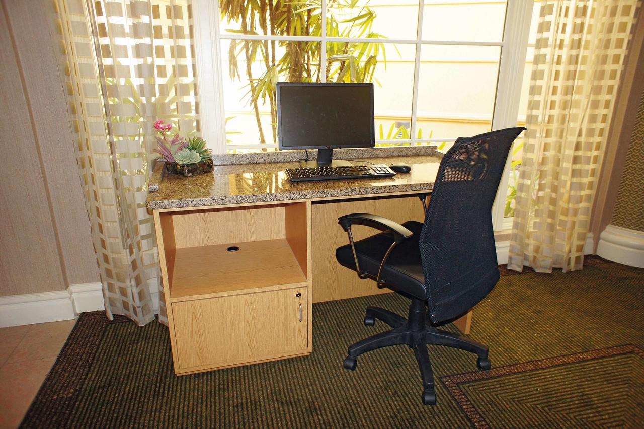 La Quinta By Wyndham Jacksonville Butler Blvd - thumb 8