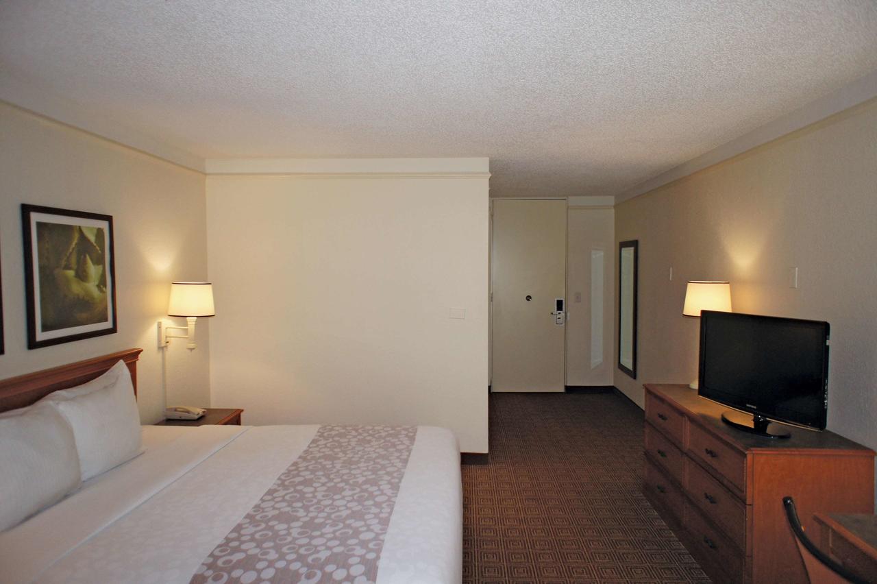 La Quinta Inn By Wyndham Daytona Beach/Intl Speedway - thumb 2