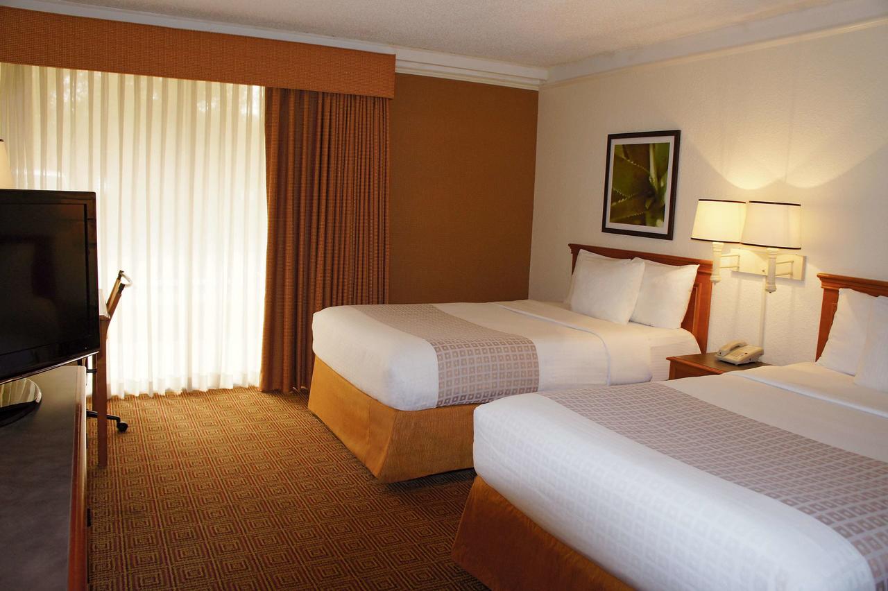 La Quinta Inn By Wyndham Daytona Beach/Intl Speedway - thumb 8