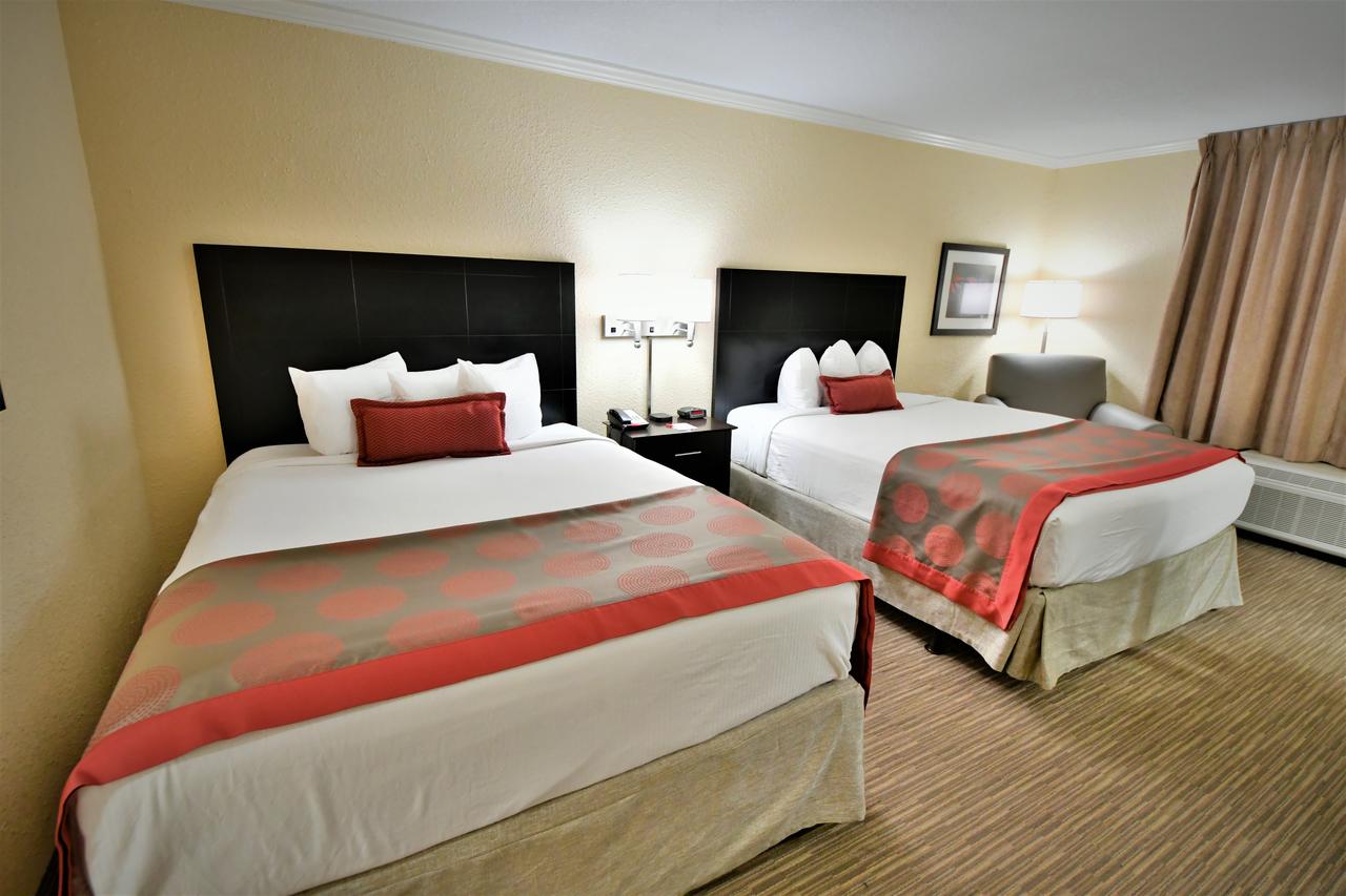 Ramada By Wyndham Jacksonville Hotel & Conference Center - thumb 7