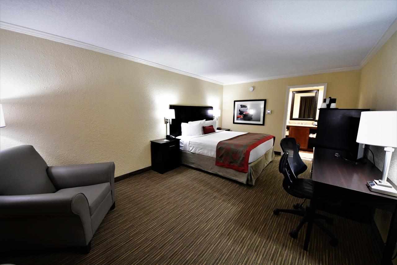 Ramada By Wyndham Jacksonville Hotel & Conference Center - thumb 15