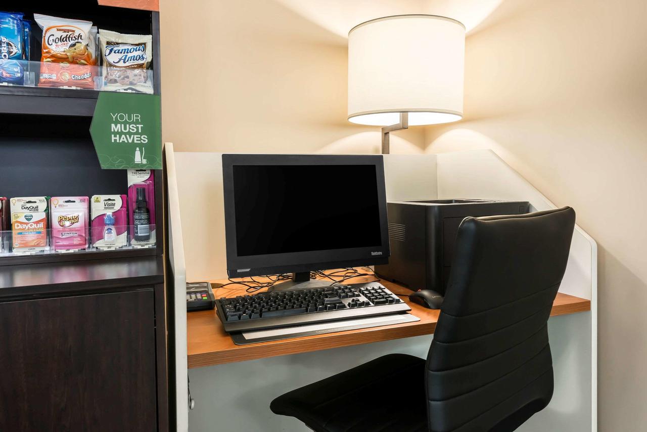 Comfort Suites Baymeadows Near Butler Blvd - thumb 12