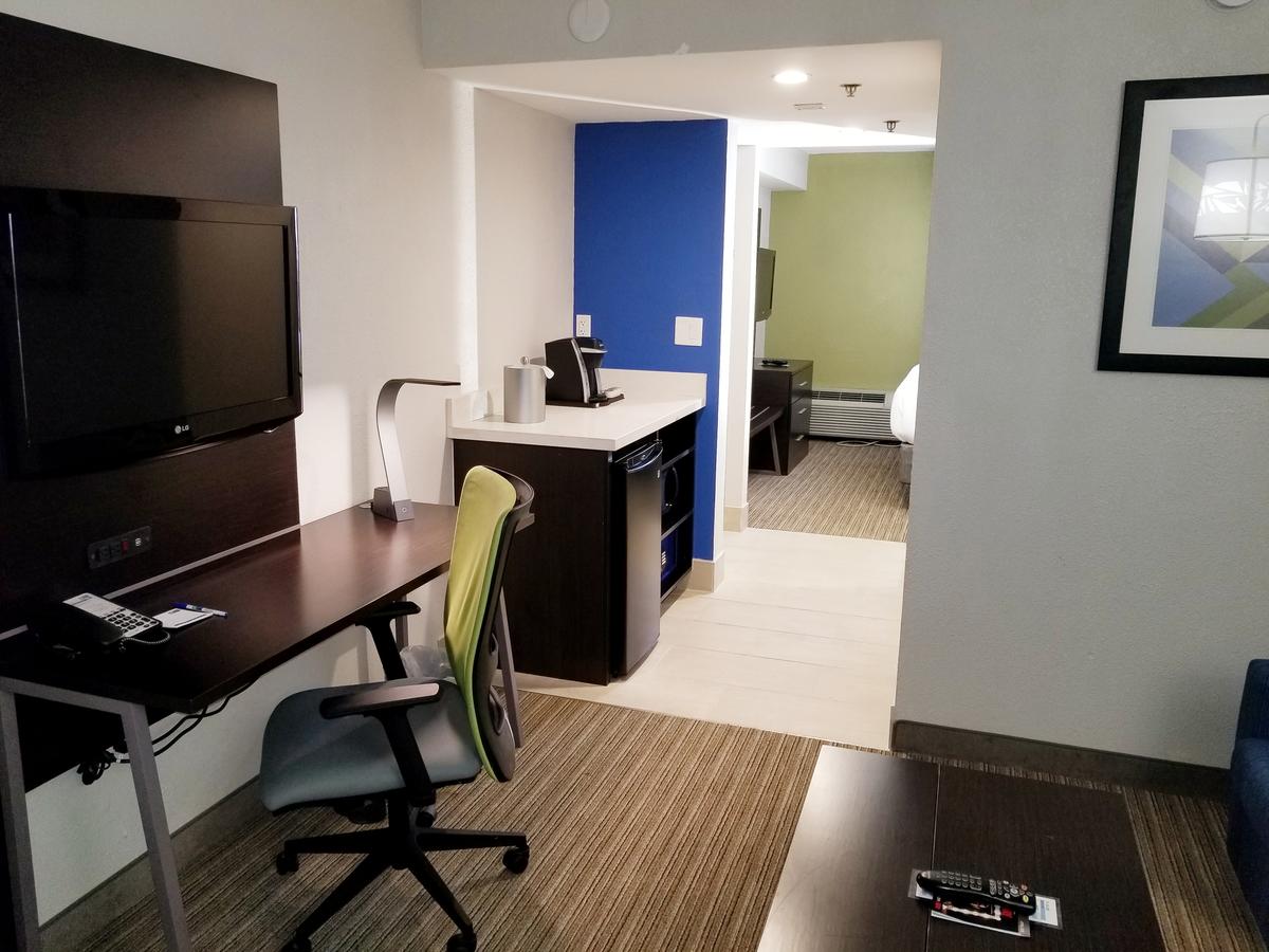 Holiday Inn Express Hotel & Suites Miami - Hialeah(Newly Renovated) - thumb 28