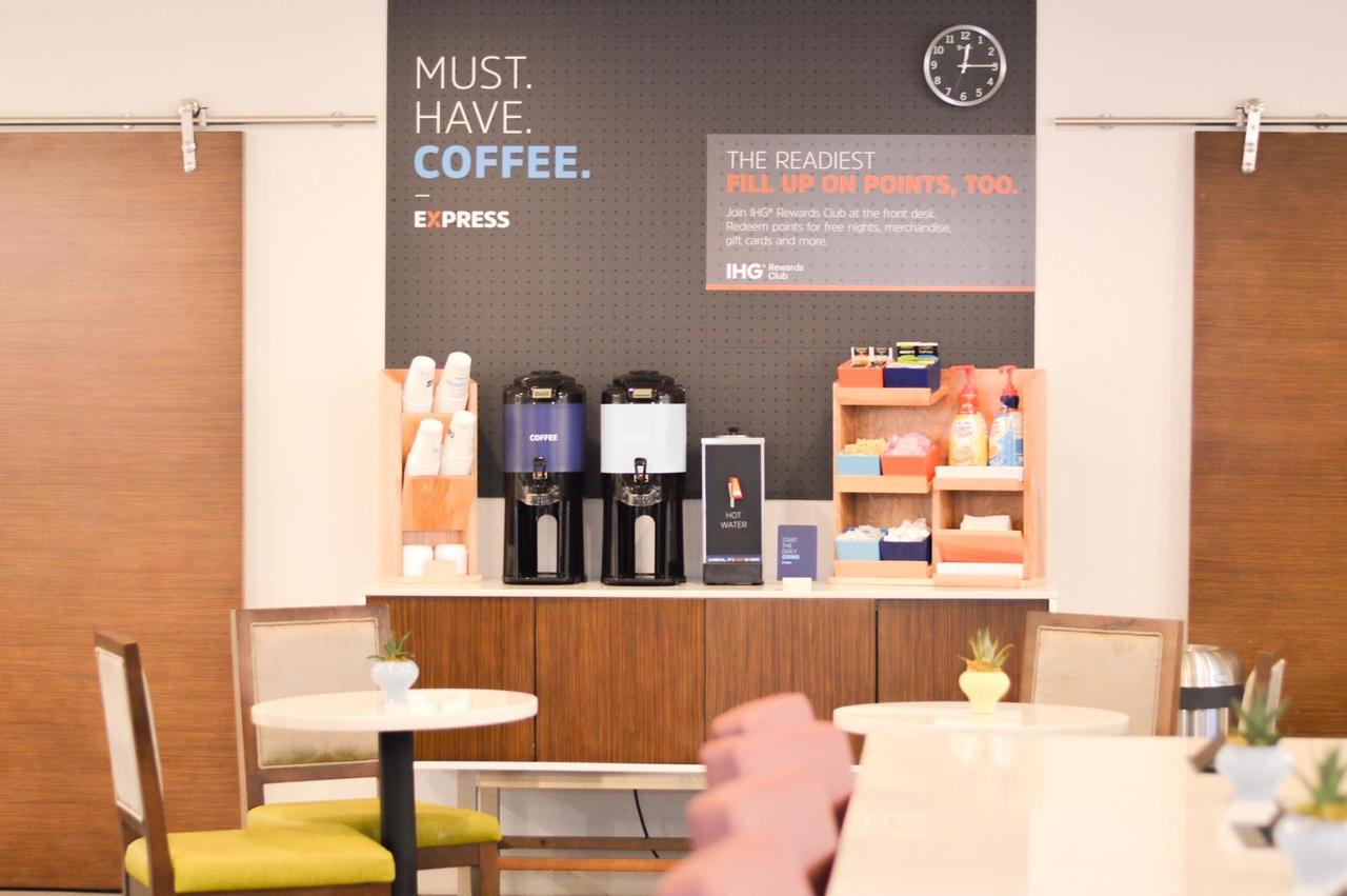 Holiday Inn Express Hotel & Suites Miami - Hialeah(Newly Renovated) - thumb 14