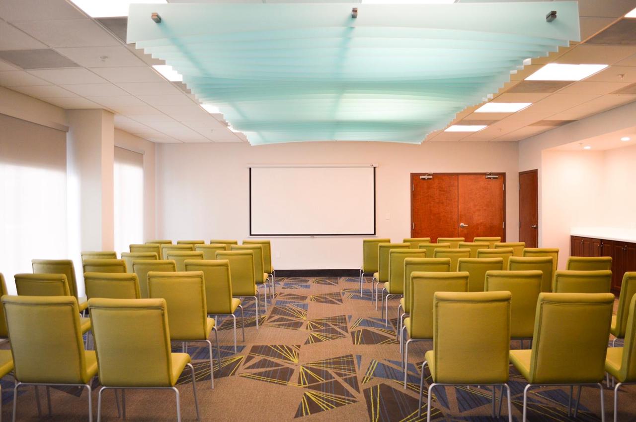 Holiday Inn Express Hotel & Suites Miami - Hialeah(Newly Renovated) - thumb 12