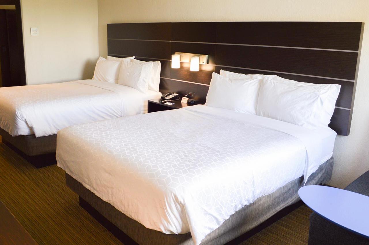 Holiday Inn Express Hotel & Suites Miami - Hialeah(Newly Renovated) - thumb 9