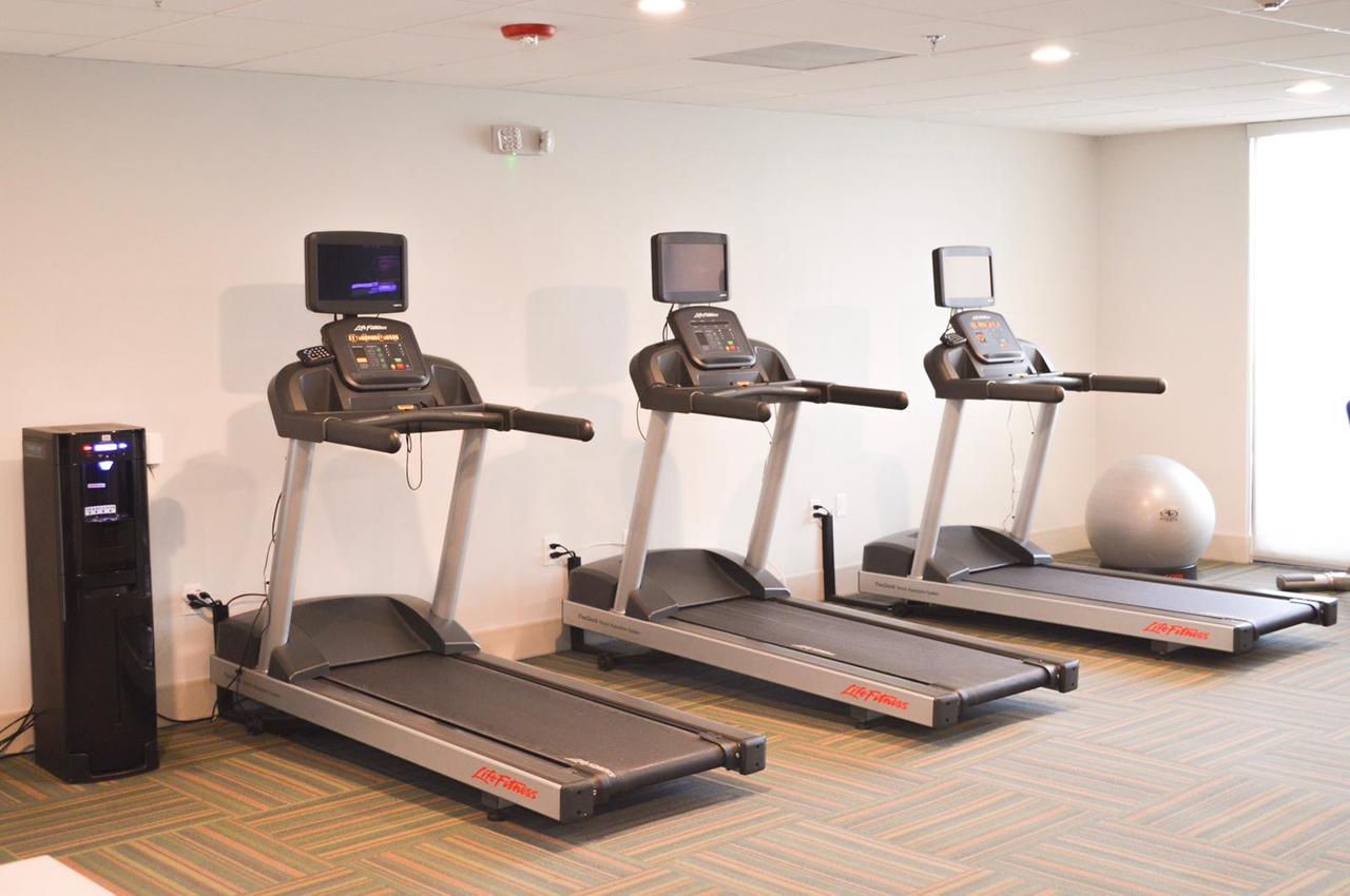 Holiday Inn Express Hotel & Suites Miami - Hialeah(Newly Renovated) - thumb 6