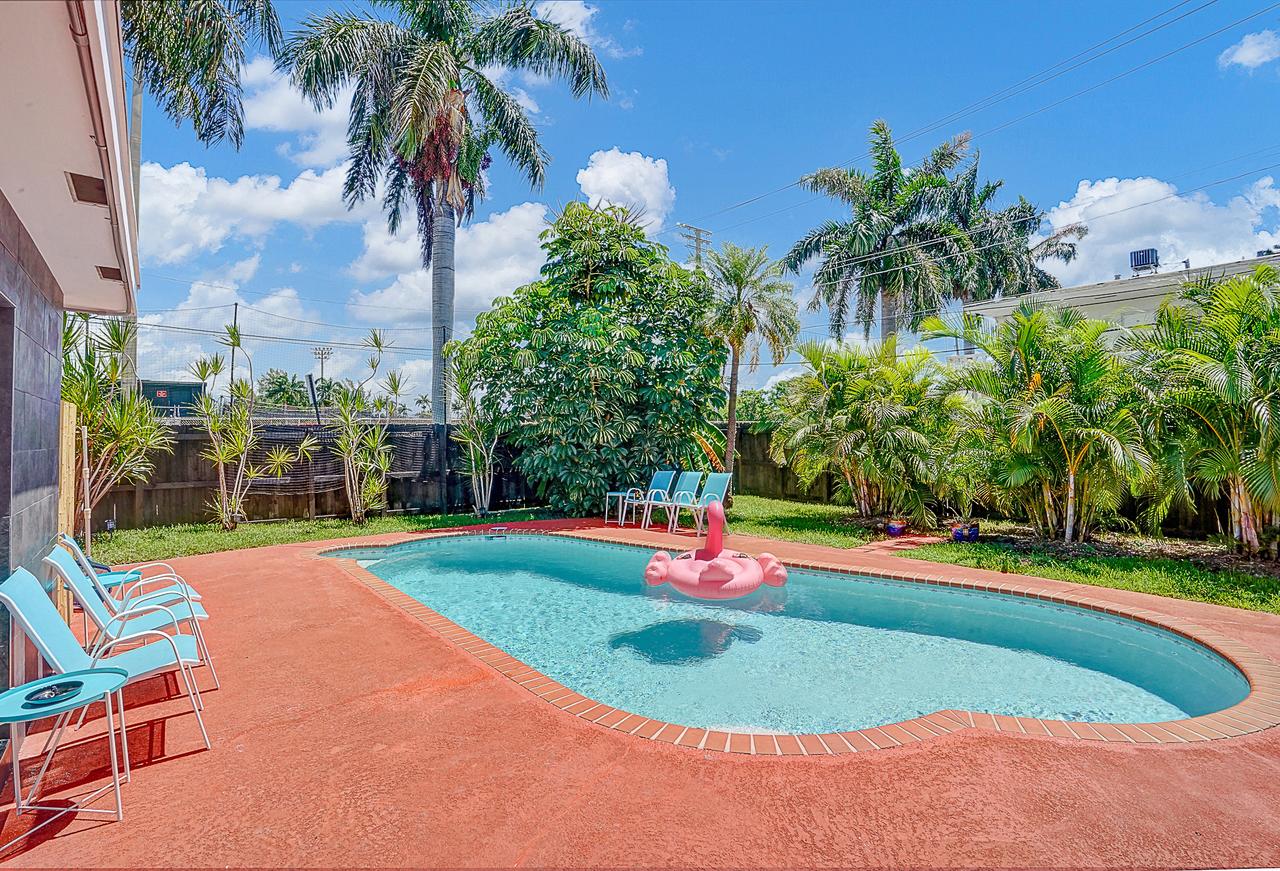 Elegant Tropical House With Pool - thumb 39