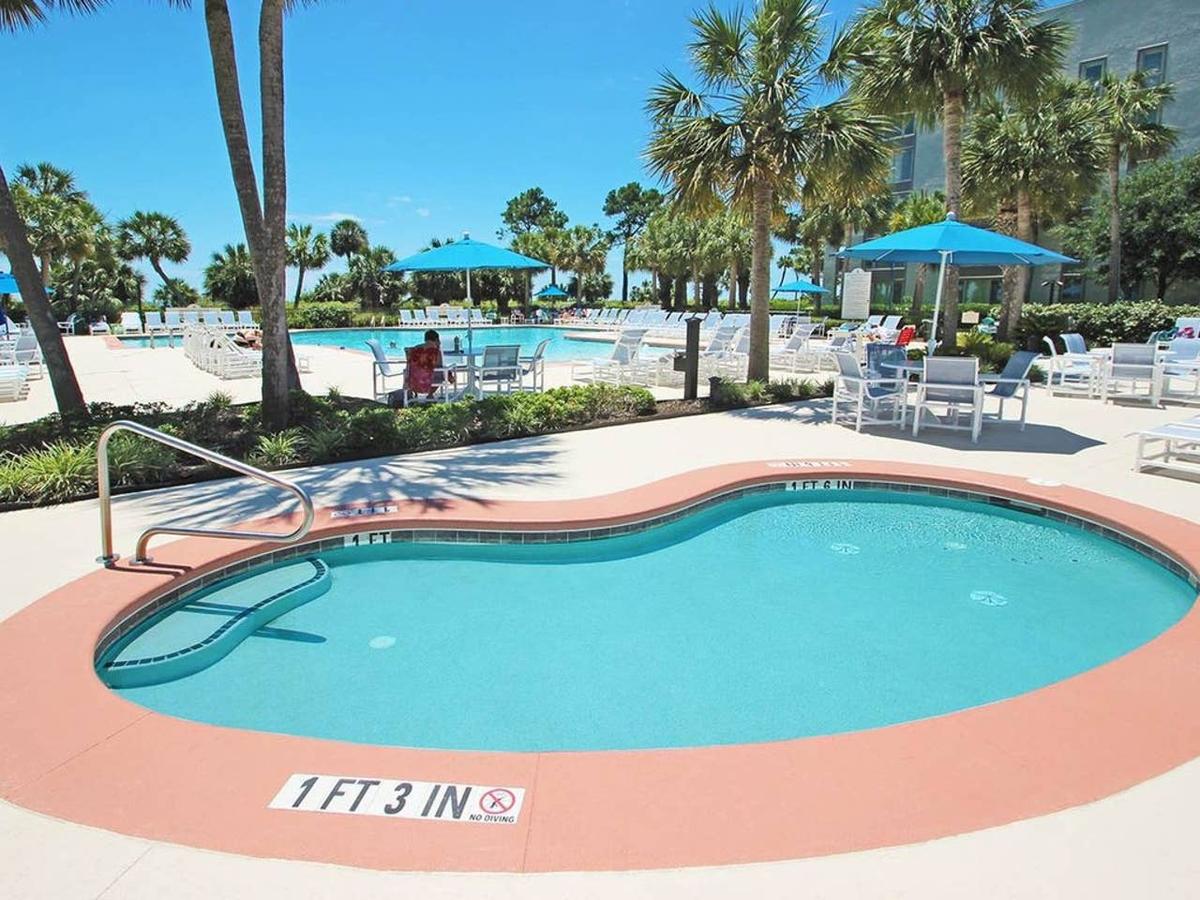 Famous Hyde Ocean Condo Hotel - thumb 12