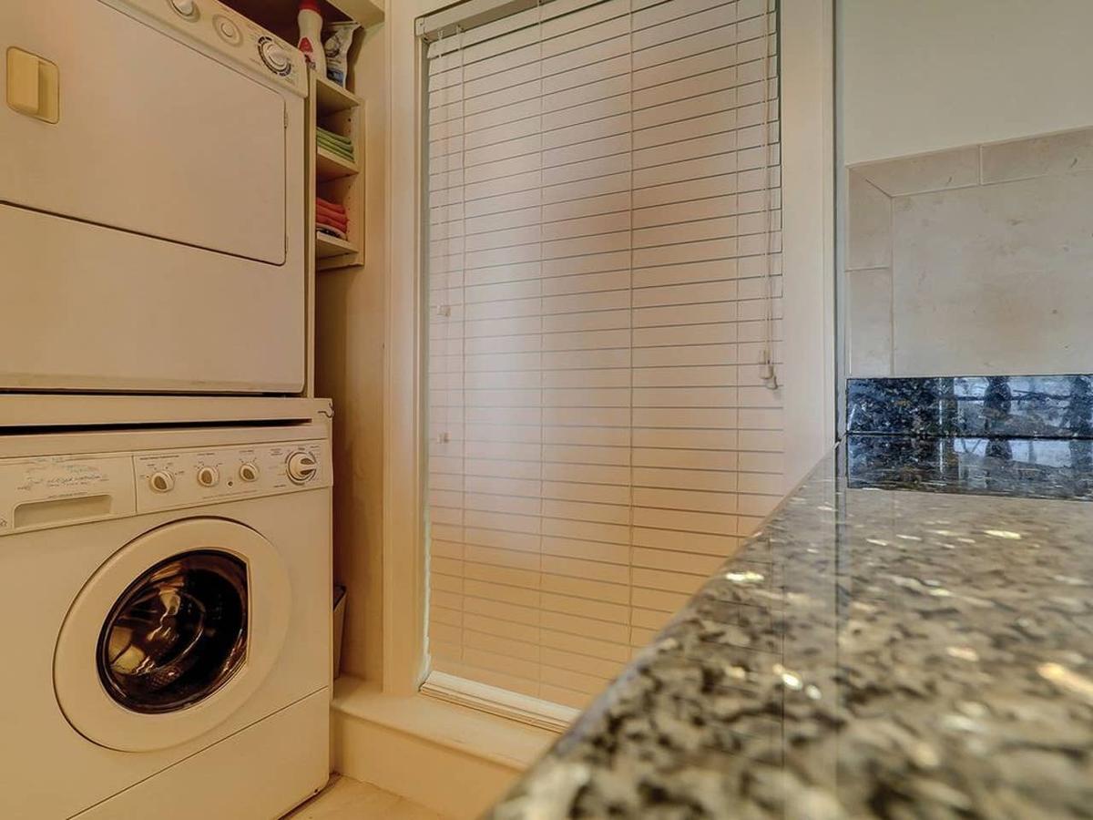 Famous Hyde Ocean Condo Hotel - thumb 11