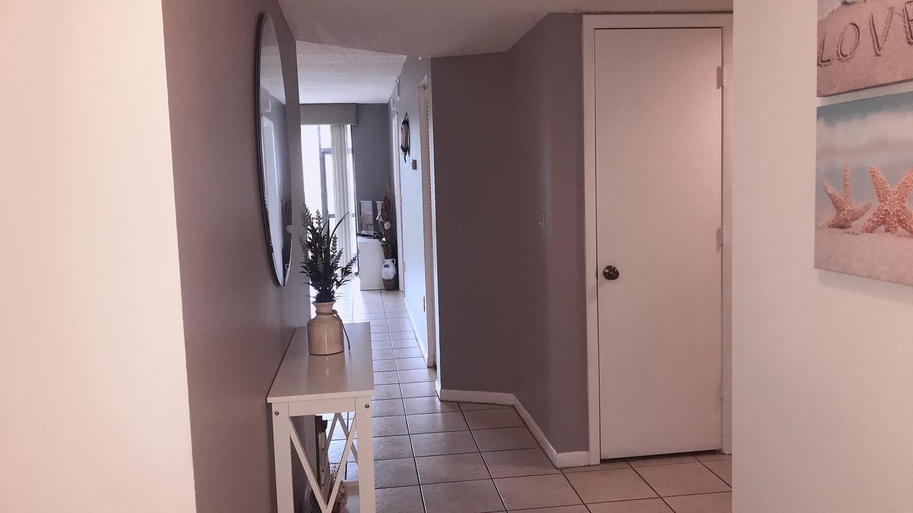 Shorewalk Full Condo Lake View 10 Mins To Beach IMG - thumb 16