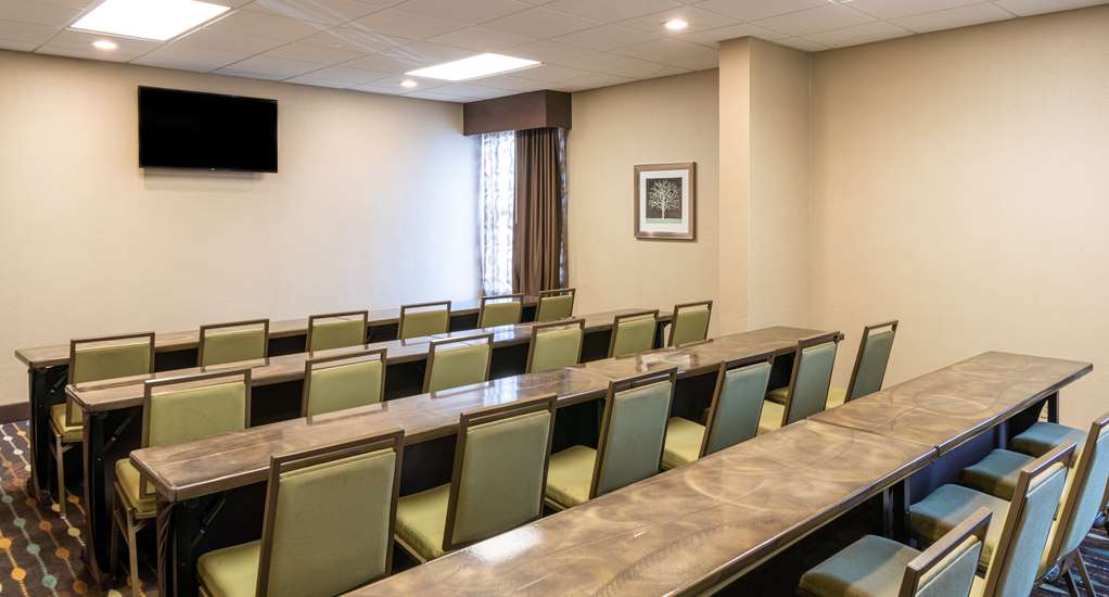 Hampton Inn Evansville - thumb 9