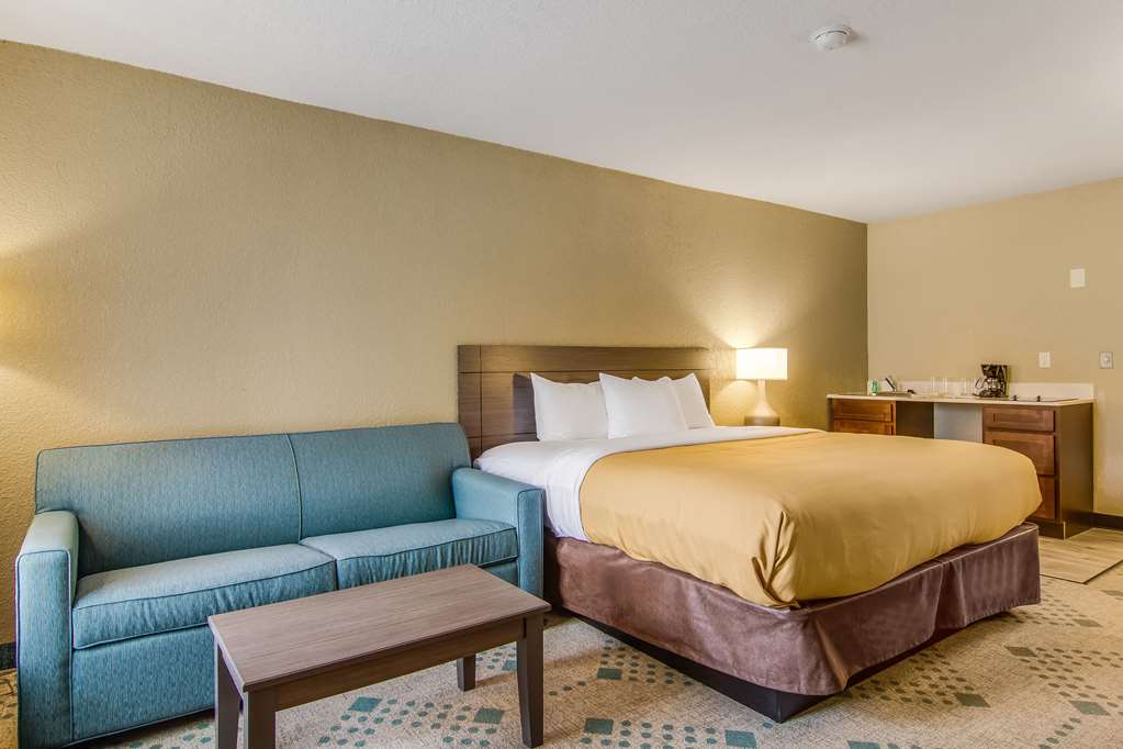 Suburban Studios - thumb 12