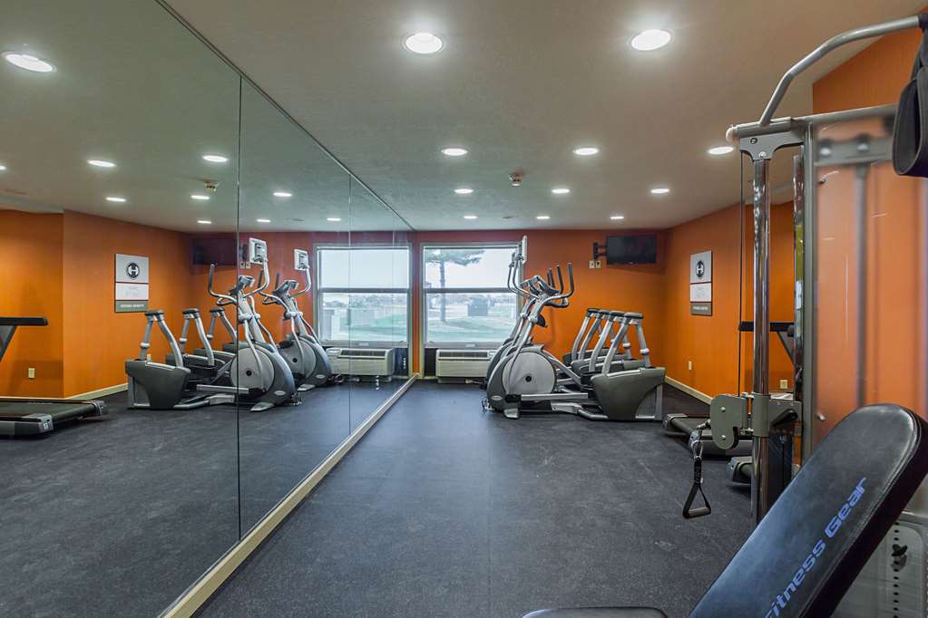 Clarion Inn & Suites Evansville - thumb 15