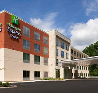 Holiday Inn Express  Suites Kingsland - Tourism House