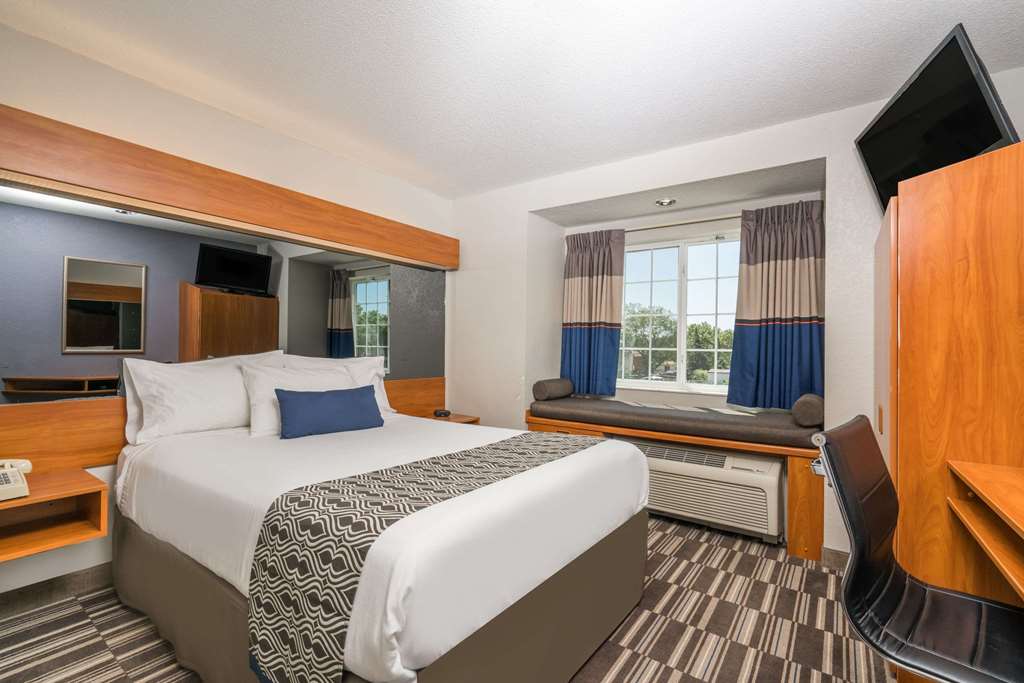 Microtel Inn & Suites Springfield - thumb 8