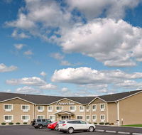 AmericInn by Wyndham Sleepy Eye - Tourism House