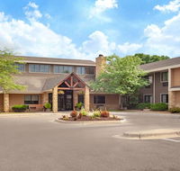 AmericInn by Wyndham Mankato Center - Tourism House