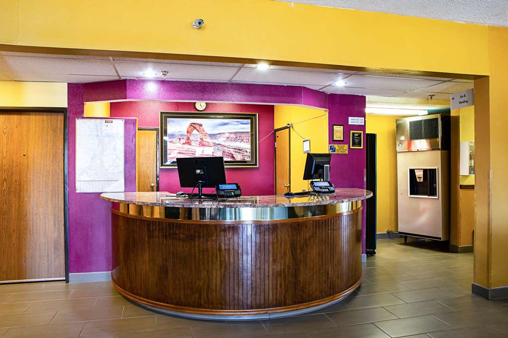 Rodeway Inn & Suites - thumb 4