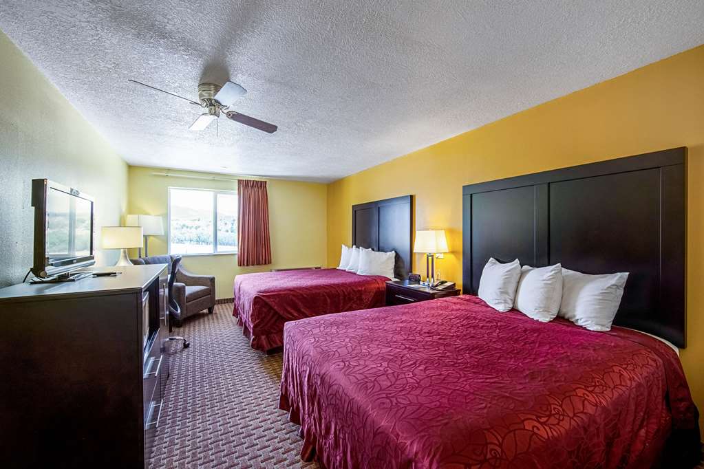 Rodeway Inn & Suites - thumb 11
