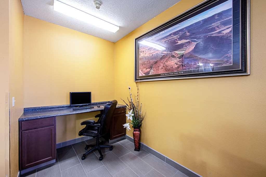 Rodeway Inn & Suites - thumb 17