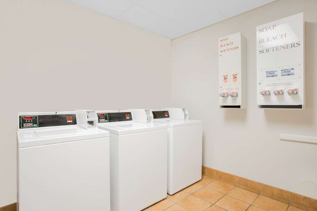 Super 8 Page/Lake Powell - thumb 15