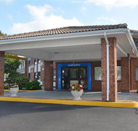 Motel 6 Newport - Tourism House