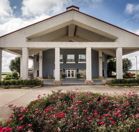 Quality Inn - Tourism House