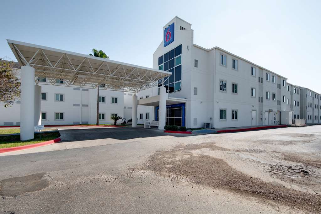 Motel 6 Brownsville - thumb 0