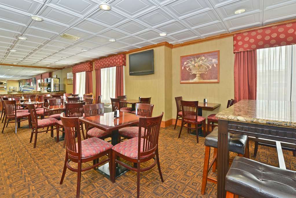 Best Western Plus Marion Hotel - thumb 12