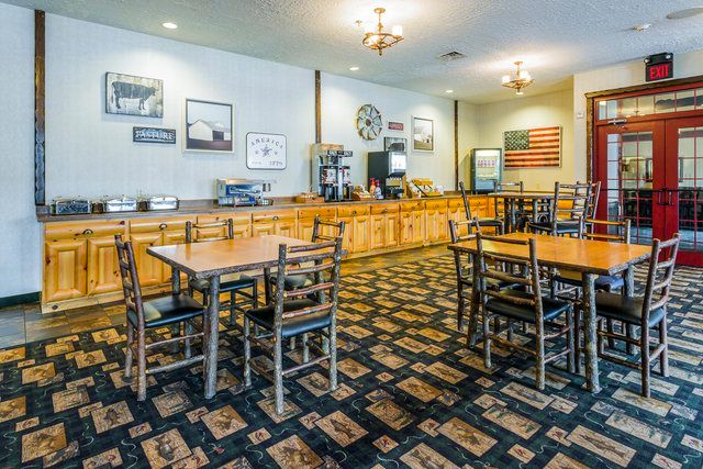 Stoney Creek Inn & Conference Center - thumb 15