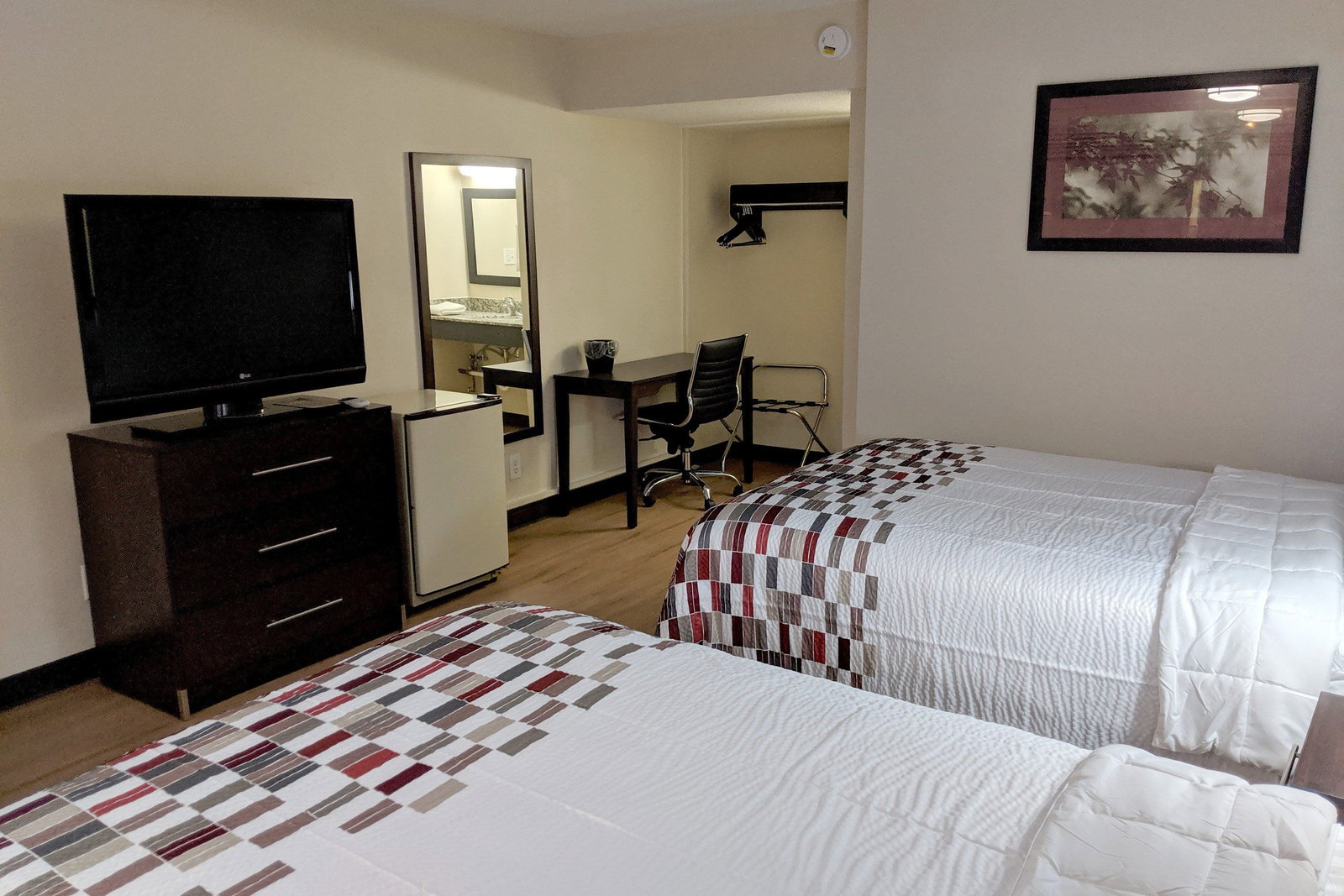 OYO Hotel Moline Downtown IL I-74 North - thumb 12