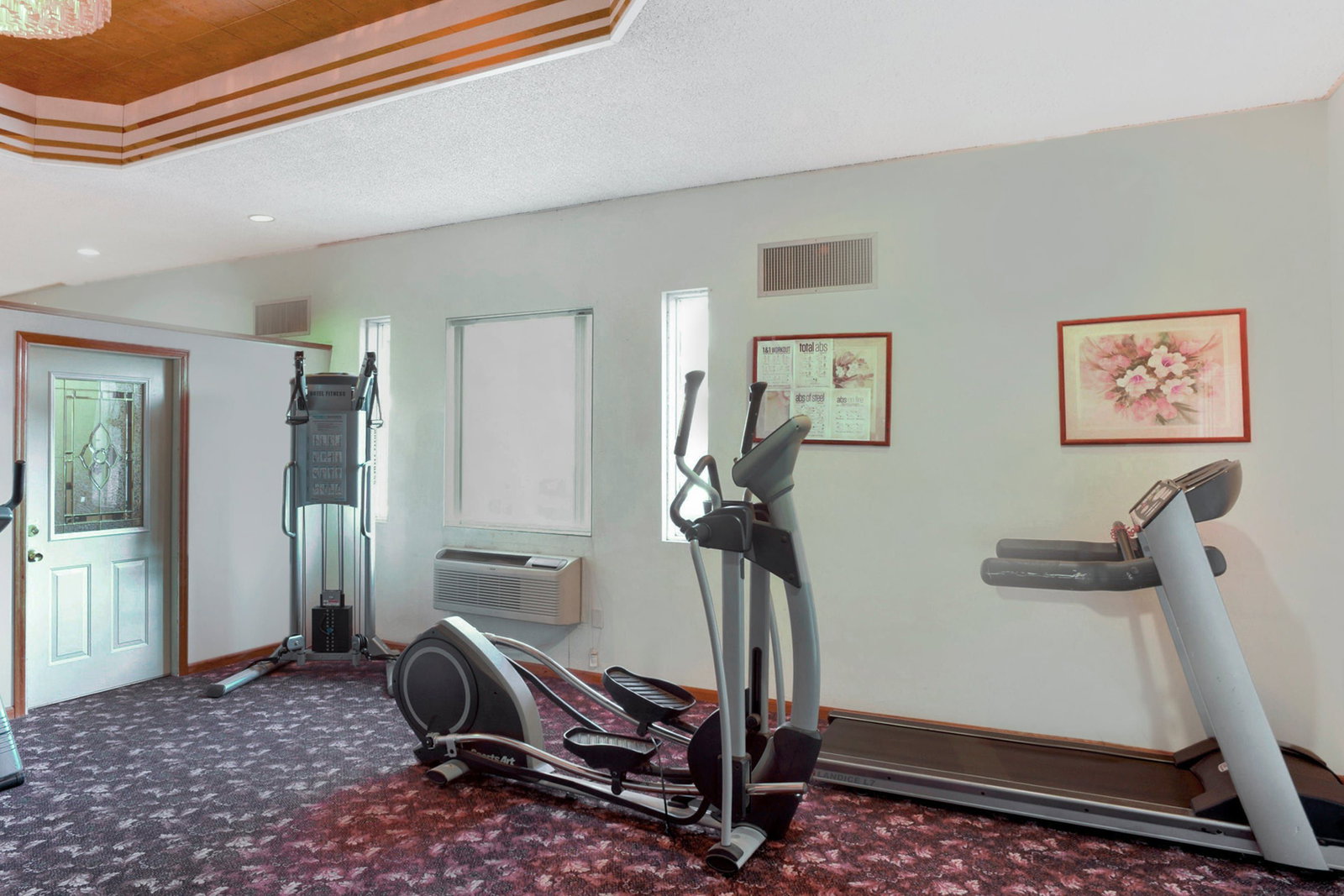 OYO Hotel Moline Downtown IL I-74 North - thumb 13