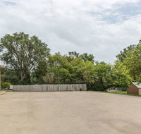 Super 8 Madison - Tourism House