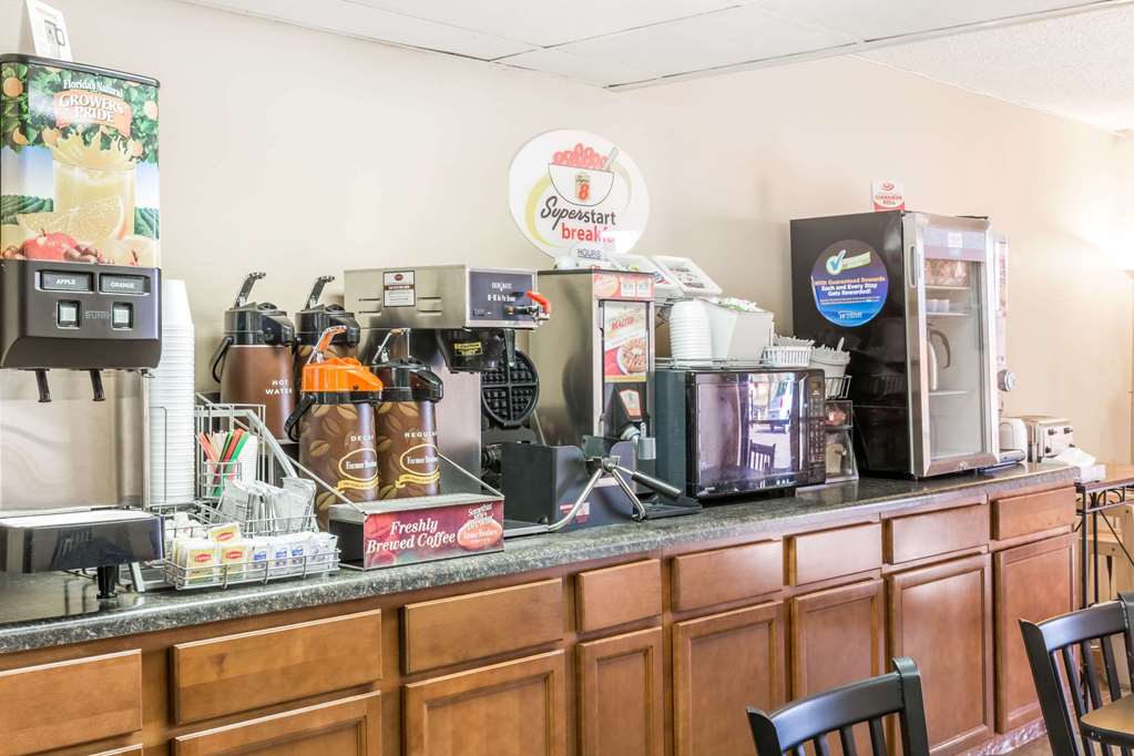 Super 8 Luverne - thumb 13