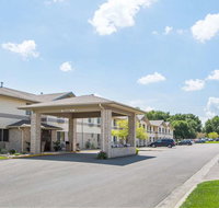 Super 8 Brookings - Tourism House