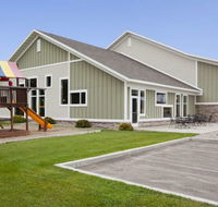 GrandStay Hotel  Suites Pipestone - Tourism House