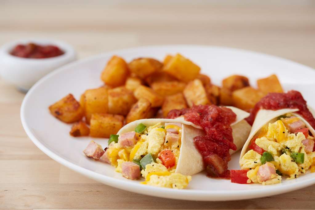 Drury Inn Terre Haute - thumb 13