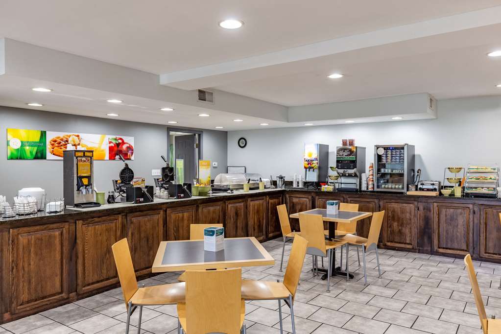 Quality Inn Branson - thumb 10